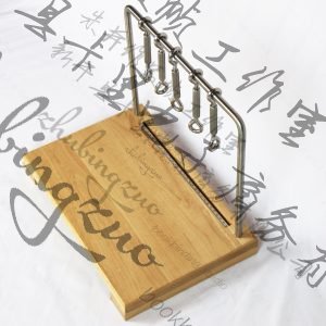 Sewing bookshelf for binding